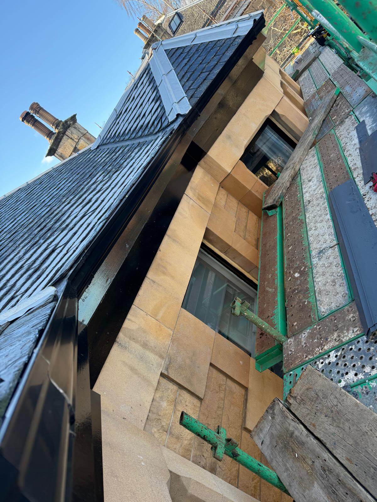 roofing companies lenzie
